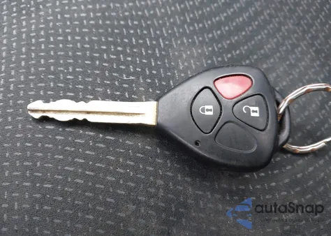 2010 Toyota Yaris из США, поврежденный, VIN JTDBT4K30A1364087